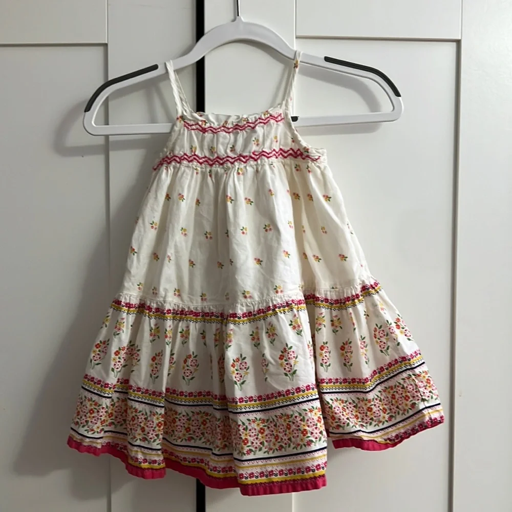 Baby gap girl dress size 6-12 months